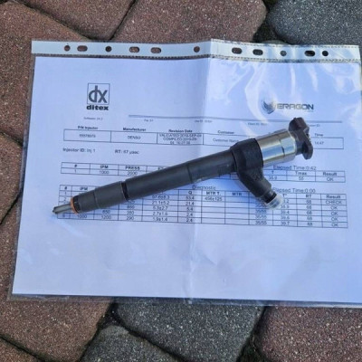 Wtryskiwacz paliwa Opel Insignia B 55578075