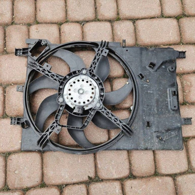 Wentylator chłodnic wentylatory 1.4 benzyna Opel Corsa E LL152001