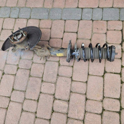 Amortyzator zwrotnica McPherson 1.4T prawy ACKP Opel Mokka 95353835