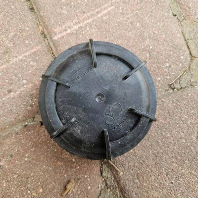 Zaślepka lampy przód przedniej Ford Fokus MK3 Opel Meriva B VP9PMX-13K060-B