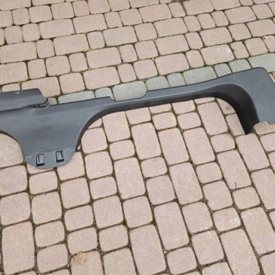 Listwa obudowa osłona progu progowa prawa Opel Corsa E 13219432