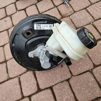 Serwo hamulcowe pompa ABS BJ Opel Meriva B 13257628