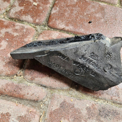 Wyciszenie wygłuszenie podszybia maski LIFT Opel Astra K 39117391