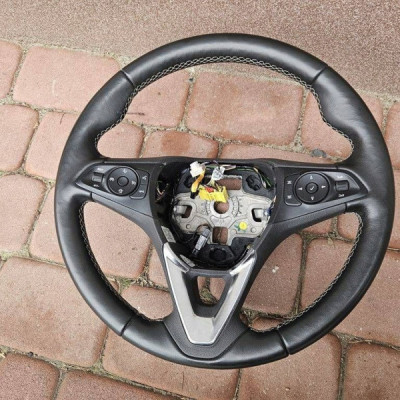 Kierownica skóra skórzana IGŁA podgrzewana A57 Opel Astra K