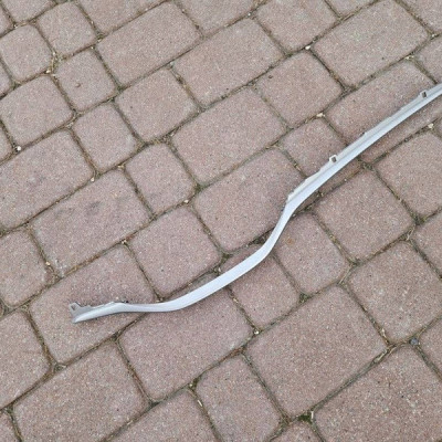 Listwa dekor deski szara - posiada ryske Opel Astra K 13413015