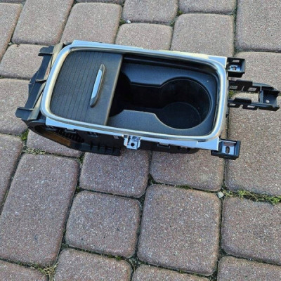 Schowek roleta żaluzja tunel uchwyt tunelu Opel Astra K 2553421