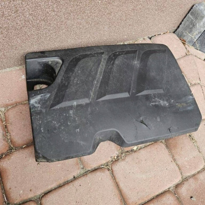 Osłona pokrywa obudowa silnika 1.5D CRDI LXD Opel Astra K 55513631