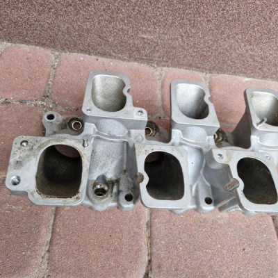 Kolektor ssący podstawa kolektora 2.8T OPC Opel Insignia A F005E10470