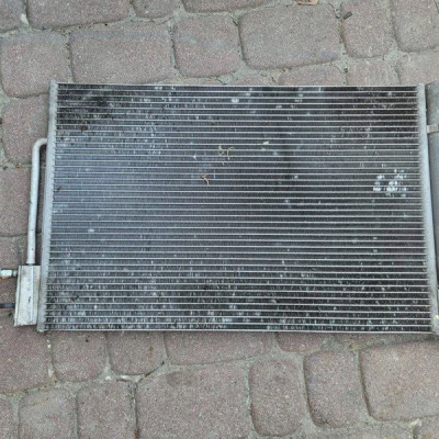 Chłodnica klimatyzacji 2.0CDTI skraplacz Opel Insignia A