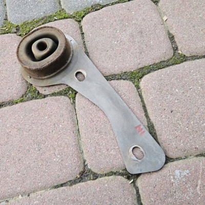 Wieszak mocowanie wspornik wydechu uchwyt Opel Insignia A 23105126