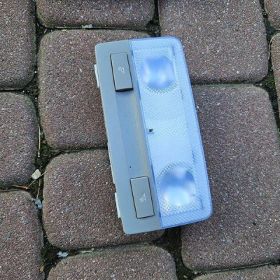 Lampka oświetlenie kabiny wnętrza podsufitki Opel Insignia A 22774326