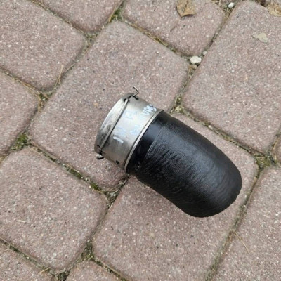 Opaska rury intercoolera Bi-turbo 2.0D Opel Insignia A