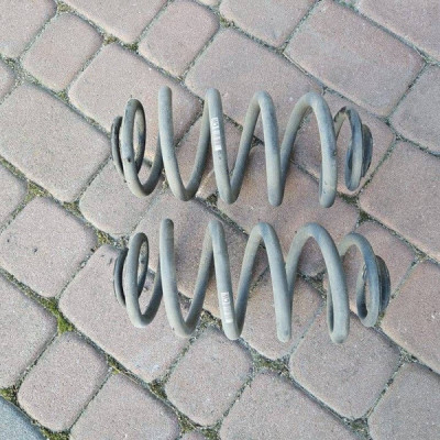 Komplet sprężyn tył tylnych kombi OZNACZENIE CW Opel Insignia A