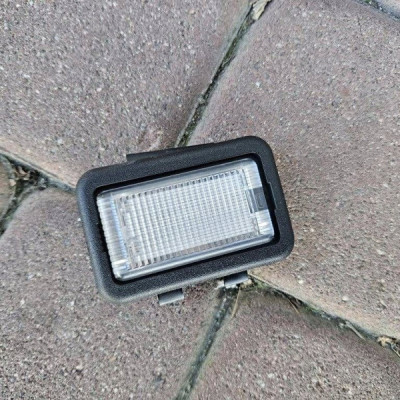 Lampka oświetlenie kabiny podsufitki wnętrza Opel Insignia A 90383800