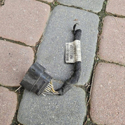 Kostka wtyczka zderzaka przód PDC FL parkowania Opel Insignia A 23165597