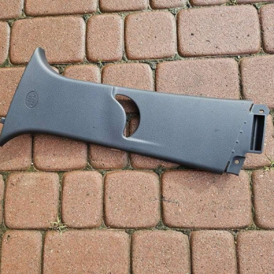 Plastik obudowa osłona słupka lewa środkowego Toyota Aygo X 62412-0H080