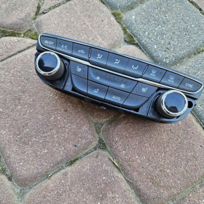 Panel klimatyzacji nawiewu nadmuchu 1 Opel Astra K 39042442