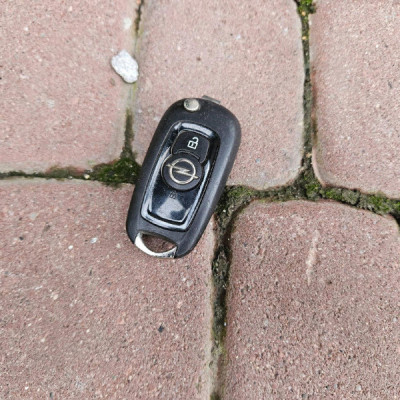 Obudowa osłona kluczyka kluczyk EUROPA Opel Astra K