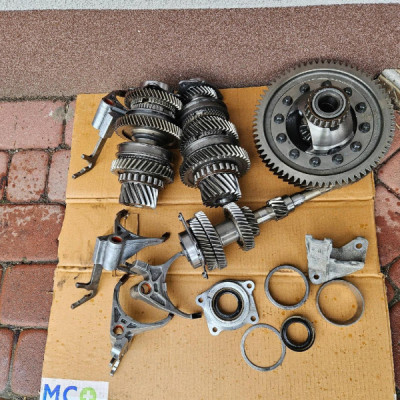 Mechanizm różnicowy elementy skrzyni biegów 1.6T M32 Opel Astra K