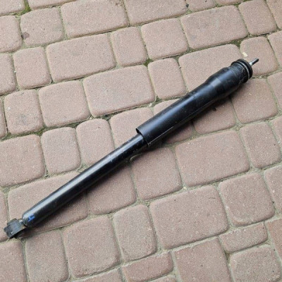Amortyzator tył tylny zawieszenie IDEALNY Toyota Aygo X 48530-0H090