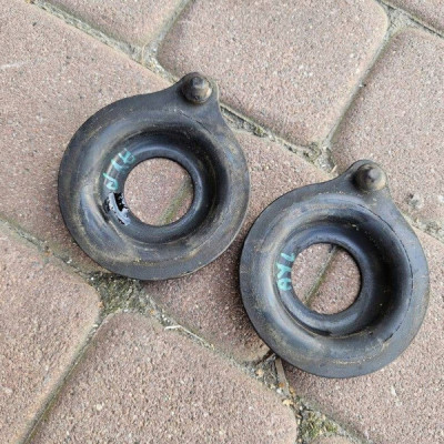 Guma odbojnik sprężyny tył tylnej zawieszenia Toyota Aygo X 48258-K0030