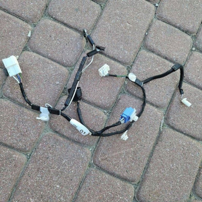 Instalacja wiązka klapy tył tylnej bagażnika wnęt Toyota Aygo X 82185-0H010