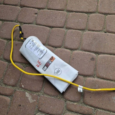 Poduszka poduszka pasażera fotelówka prawa Toyota Aygo X 73910-0H030