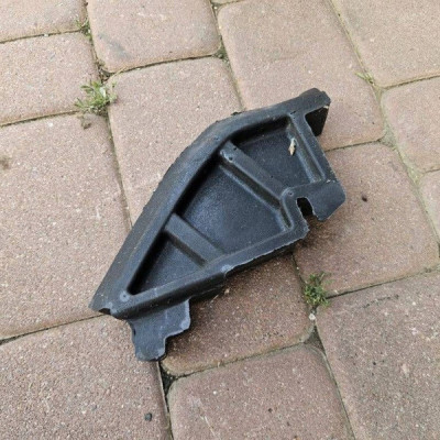 Wyciszenie wygłuszenie gąbka absorber błotnika Toyota Aygo X 53153-0H020