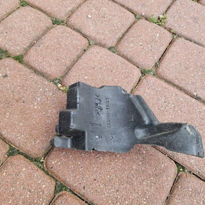 Wygłuszenie wygłuszenie błotnika lewe absorber Toyota Aygo X 53156-0H030